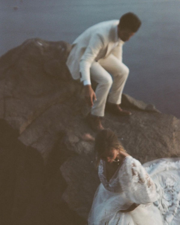 What is a Micro Wedding | What Does It Look Like | Very Small, Romantic Wedding | Little Ceremony