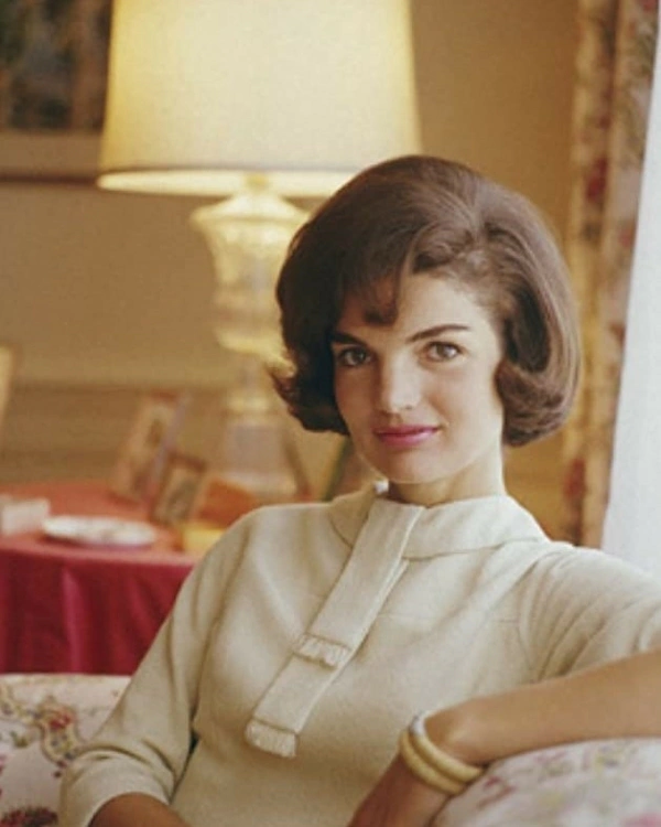 A Look Back at Jackie Kennedy’s Iconic Style — photo 1