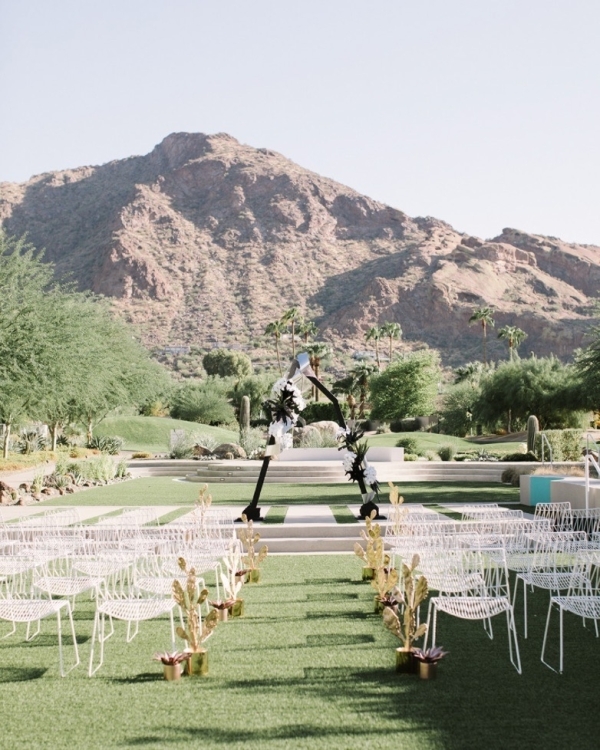 Black & White Wedding at Mountain Shadows