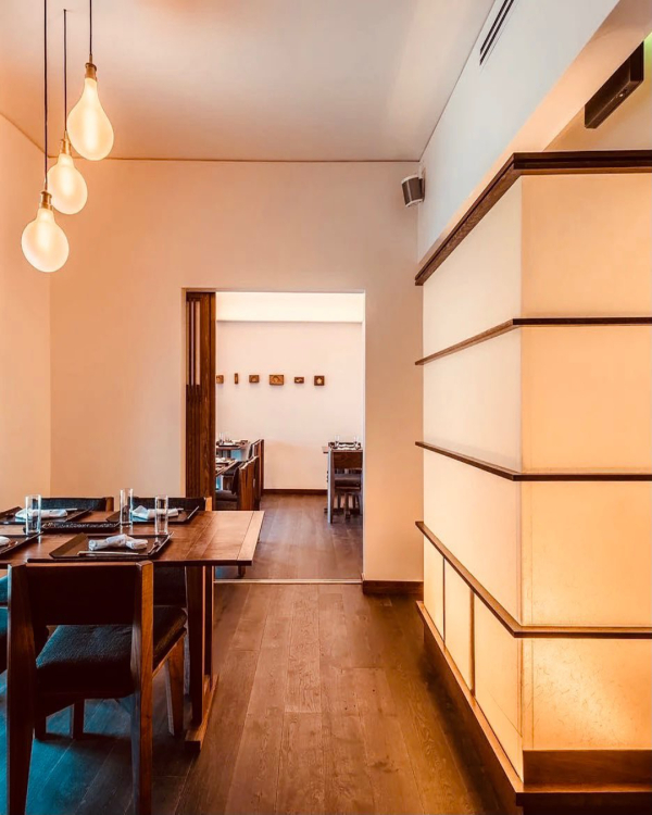 High-End Restaurants for Romantic Dates in LA