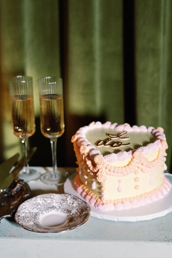 Brooklyn Wedding Inspo | Bridal Look Ideas | Wedding Photoshoot Ideas | Photo