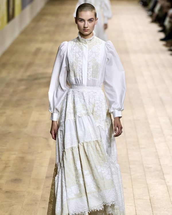 Wedding Looks from Paris Haute Couture F/W 2022