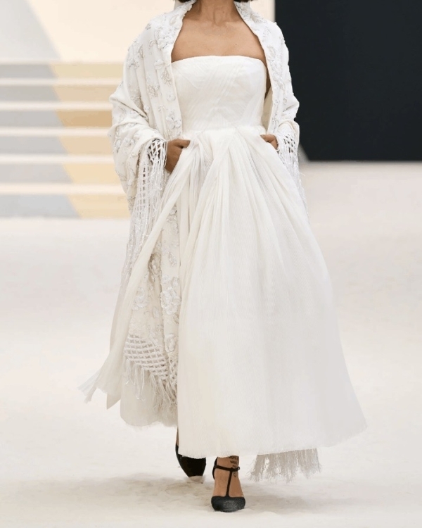 Wedding Looks from Paris Haute Couture F/W 2022