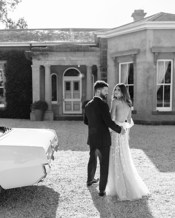 Elegant Wedding of Therese & Daniel on the Plains of Barun | Outdoor Travel-Ispired Wedding Venues of Melbourne