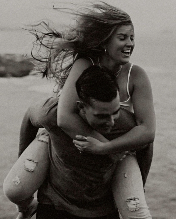 15 Best Wedding Photographers in Hawaii | Professional Photography | Luxury Photographer and Videographer | Photo Studio