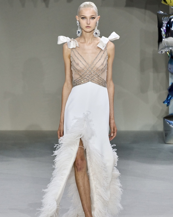 Wedding Looks from Paris Haute Couture F/W 2022