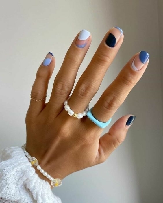 26 French Manicure Ideas | Summer French Tips Designs | White Nails & With Color | Diagonal French