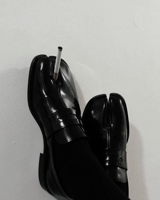 Top Trendy Wedding Shoes For Groom | Unique, Alternative Wedding Shoes for Man