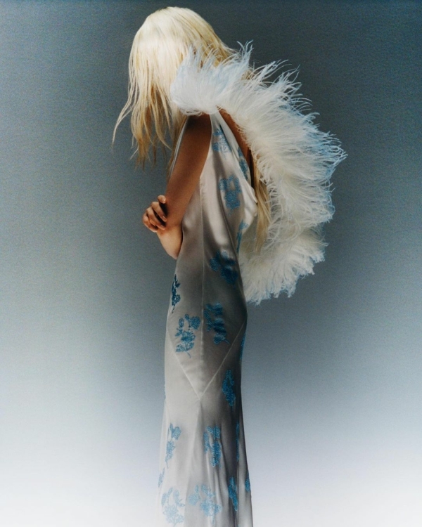 4 Tips for Size-Zero Brides | Wedding Dresses for Skinny Brides | How to Pick a Wedding Dress for Thin Brides