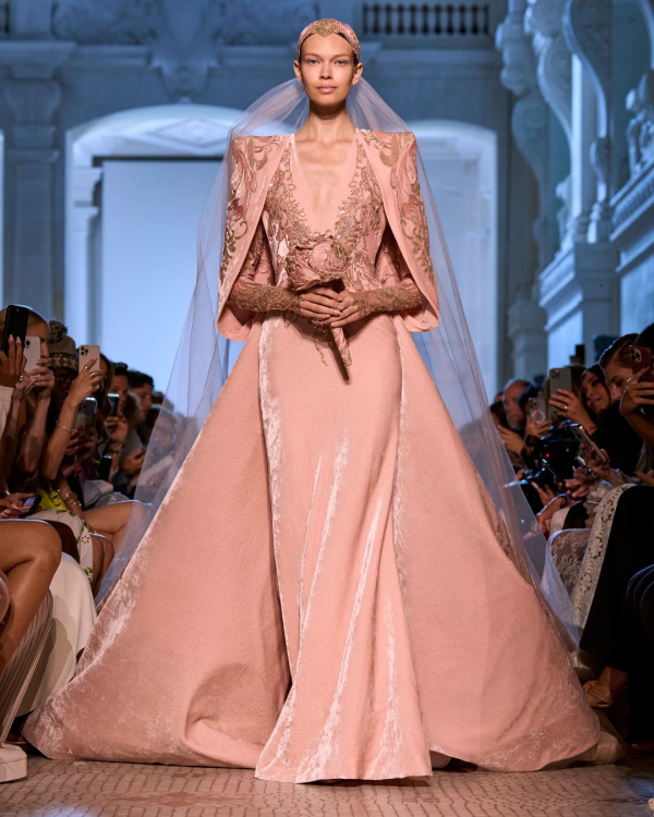 40 Dresses for Brides in Paris Haute Couture Fashon Week 2023 | Wedding Looks, Outfits
