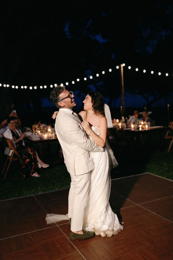 Yael and Wiz's Outdoor Wedding at Waimea Plantation Cottages | Hawaii Wedding Photo| Wedding Venues in Kauai