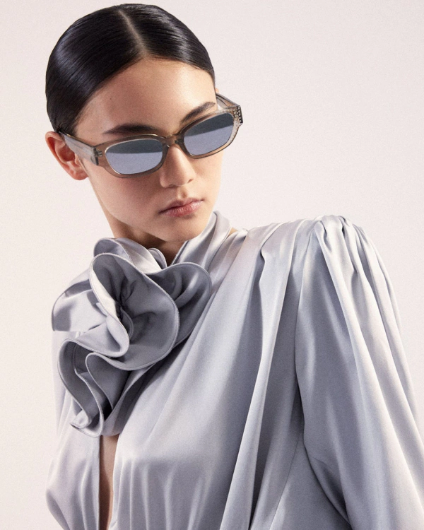 Trendy Sunglasses for Your Outdoor Wedding — photo 1