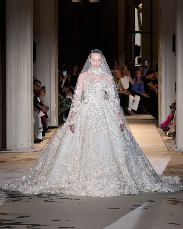 40 Dresses for Brides in Paris Haute Couture Fashon Week 2023 | Wedding Looks, Outfits