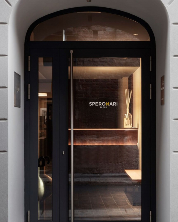 Best Romantic Hotel in Milan | Speronary Suites Photo | Perfect Hotel for Romantic Stay