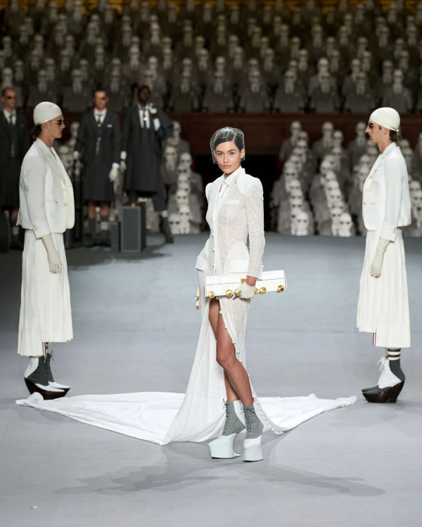 40 Dresses for Brides in Paris Haute Couture Fashon Week 2023 | Wedding Looks, Outfits