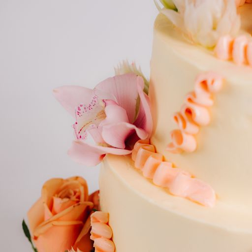 Cakes & Catering The Caker