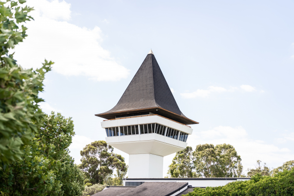 Wedding at Mitchelton Wines in Nagambie, Victoria | Wedding Concept, Dress and Heartwarming Wedding Details