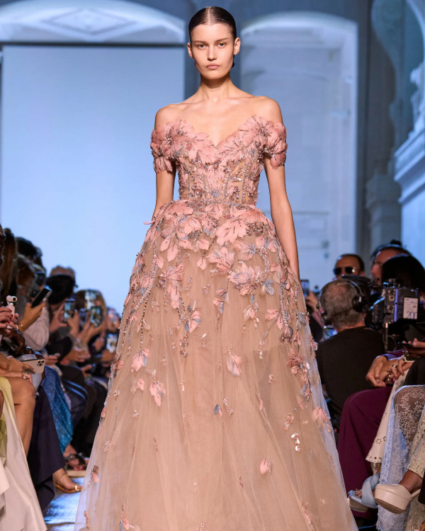 40 Dresses for Brides in Paris Haute Couture Fashon Week 2023 | Wedding Looks, Outfits