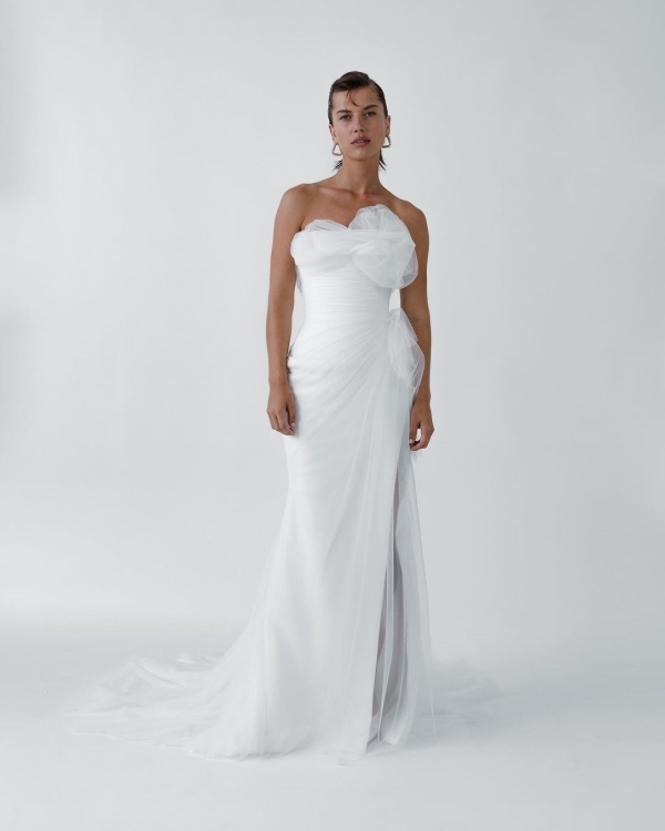 Bridal Trend: Strapless Wedding Dresses