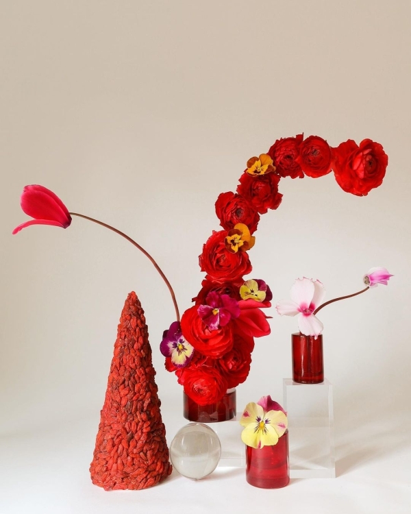 Trend: Artistic Arrangements