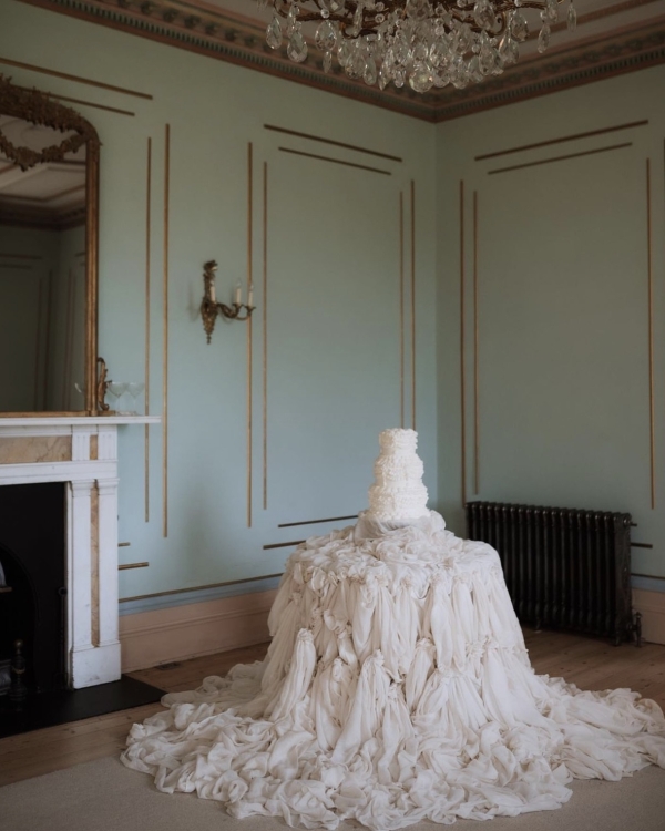 Knotted Table Linen for Wedding Event Design