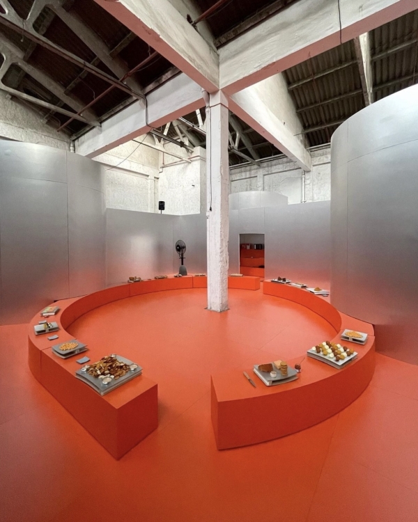 Event Design Trend | Minimalist Grazing Tables