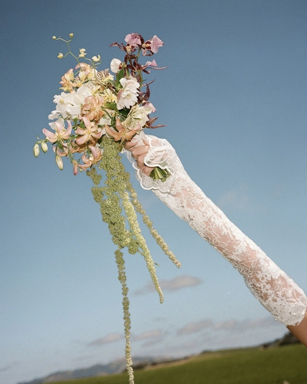 A Captivating Vineyard Wedding in California — photo 2