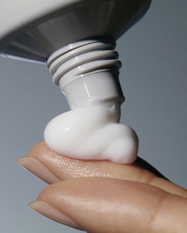 What to Do If You Break Out Before Your Wedding