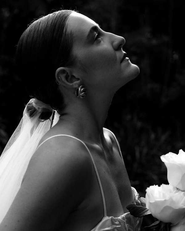 Wedding Story Under the Palm Trees in Australia | Real Wedding: Grace & Josh