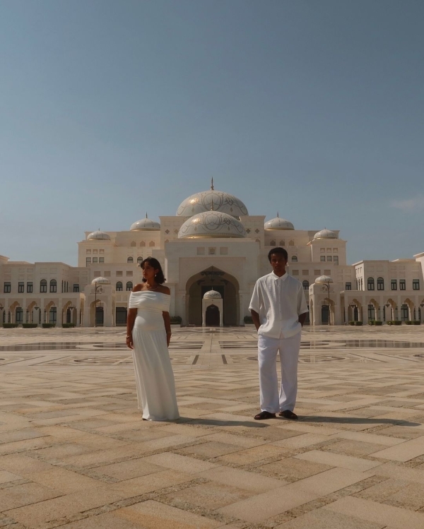 10 Travel Influencers to Follow