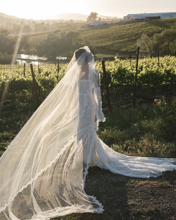 Vineyard Wedding in California | Real Wedding: Michelle & Max