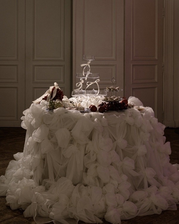 Knotted Table Linen for Wedding Event Design