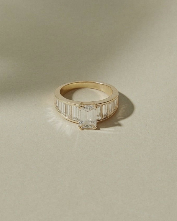Unique Baguette Diamond Wedding Rings Designs | Baguette Diamond Engagement Rings Inspiration