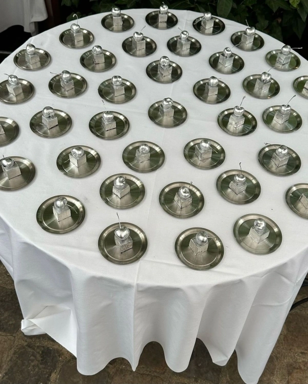 Silver Wedding Cake & Dessert Ideas — photo 1