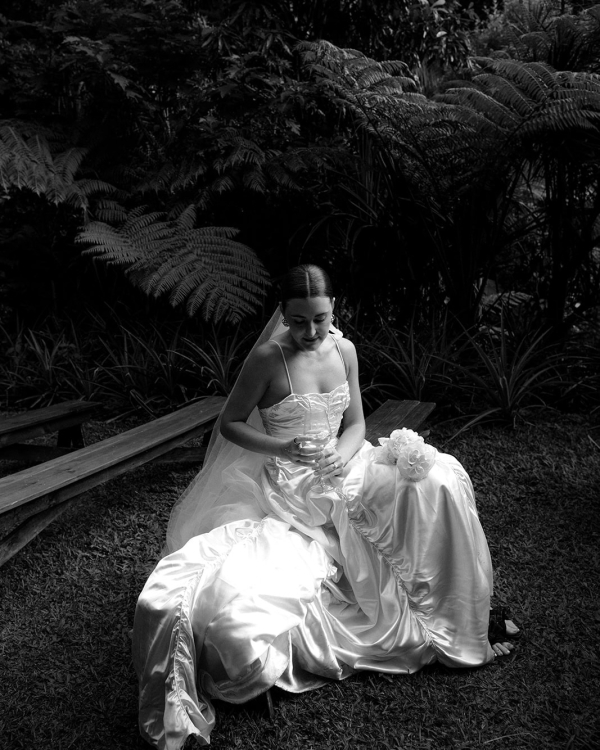 Wedding Story Under the Palm Trees in Australia | Real Wedding: Grace & Josh