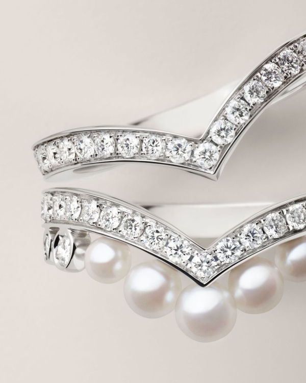 25 Best Famous Jewelry Brands | Top of the Most Expensive, High End Jewelry | Popular, Trendy Brands