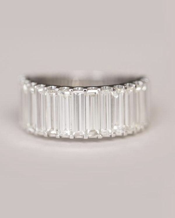 Unique Baguette Diamond Wedding Rings Designs | Baguette Diamond Engagement Rings Inspiration