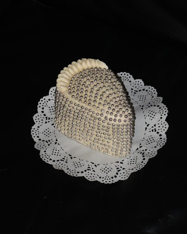 Silver Wedding Cake & Dessert Ideas