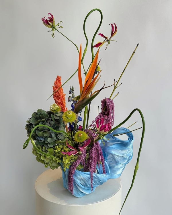 Trend: Artistic Arrangements