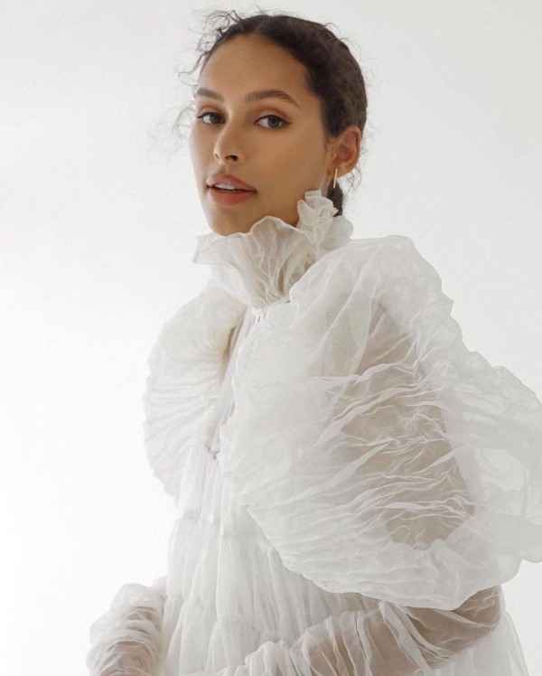 The 6 Holy Grail Beauty Products for Every Bride's Wedding Day Makeup