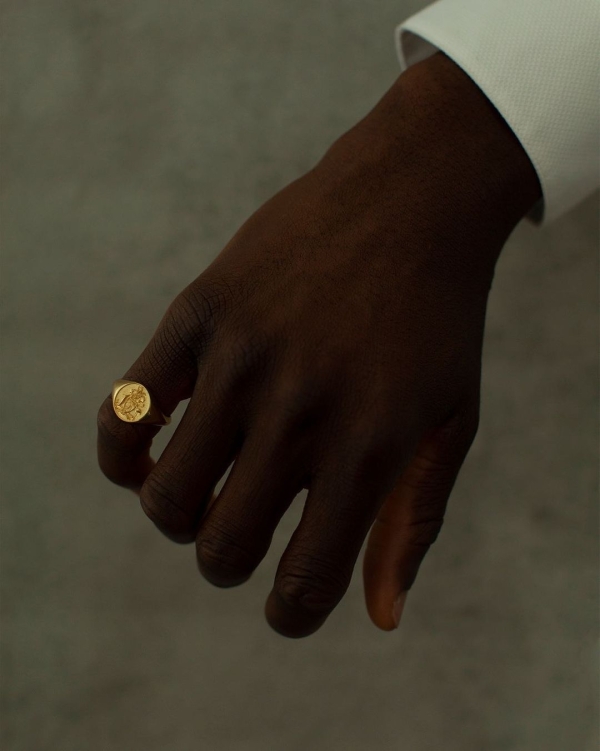 25 Best Famous Jewelry Brands | Top of the Most Expensive, High End Jewelry | Popular, Trendy Brands