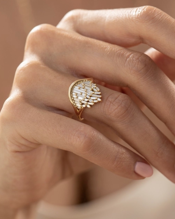 Unique Baguette Diamond Wedding Rings Designs | Baguette Diamond Engagement Rings Inspiration