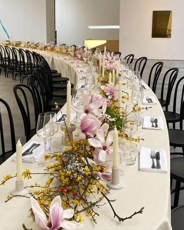 Trend: Curved Tablescapes