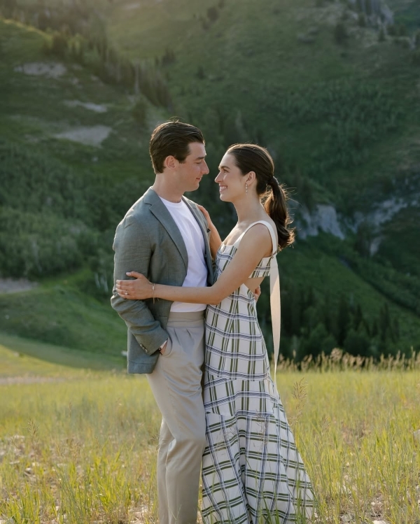 5 Expert Tips for Natural and Unposed Wedding Photography