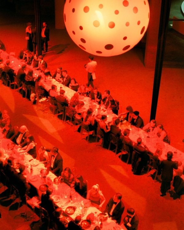 Inside a Daringly Colorful & Cool Wedding at a Melbourne Art Gallery