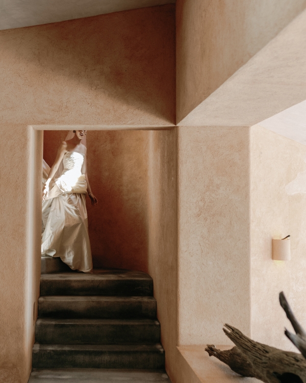 This Annie’s Ibiza Bride Said "I Do" in Careyes, Where Bold Architecture Meets Cinematic Ocean Vistas