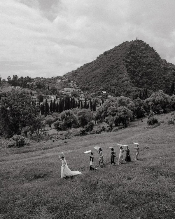 55 Must-Have Wedding Photos that Tell Your Love Story Perfectly