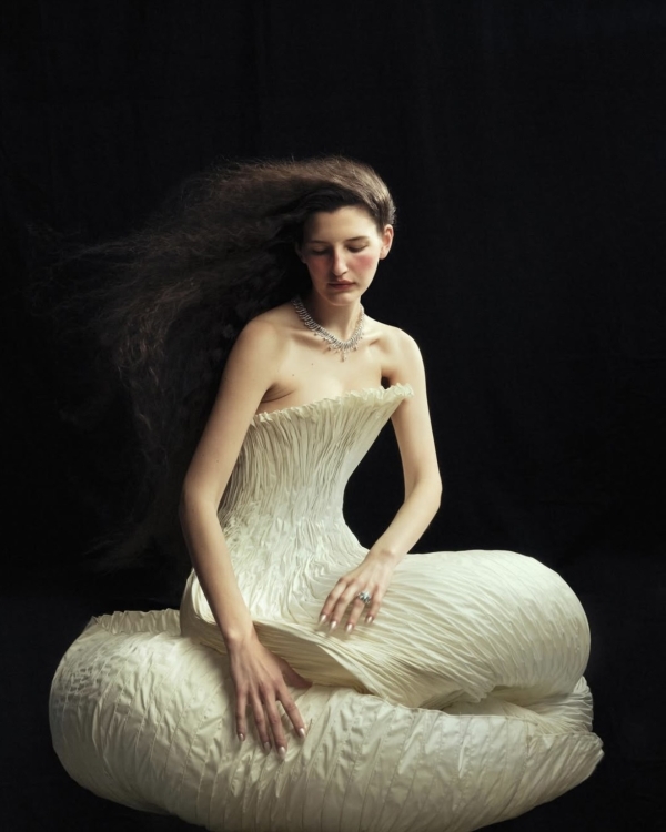 How to Use AI to Create Your Wedding Day Timeline, Playlist, Seating Chart & More