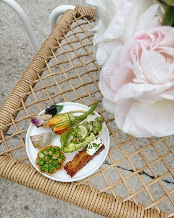 The Hottest Wedding Menu Ideas for 2025, According to Top Caterers