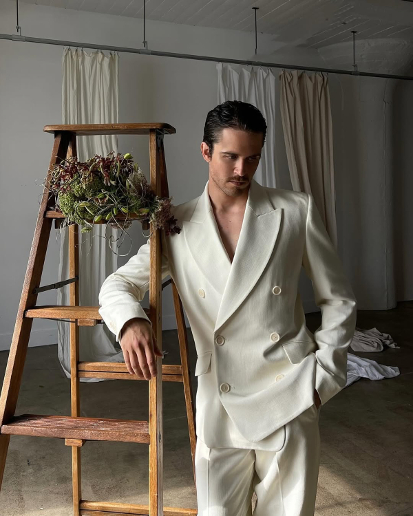 50 Must-Save Wedding Portrait Ideas for the Modern Groom